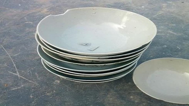 6 thứ khiến căn bếp trở nên vô cùng luộm thuộm bạn nên dẹp bỏ càng sớm càng tốt - Ảnh 2. 6 thứ khiến căn bếp trở nên vô cùng luộm thuộm bạn nên dẹp bỏ càng sớm càng tốt - Ảnh 2.