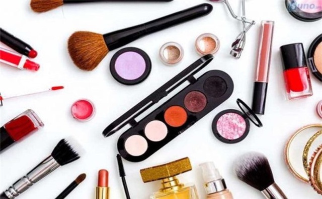 8 loại đồ gia dụng trong nhà cần vứt đi ngay trước thềm năm mới kẻo rước họa vào thân - Ảnh 4. 8 loại đồ gia dụng trong nhà cần vứt đi ngay trước thềm năm mới kẻo rước họa vào thân - Ảnh 4.